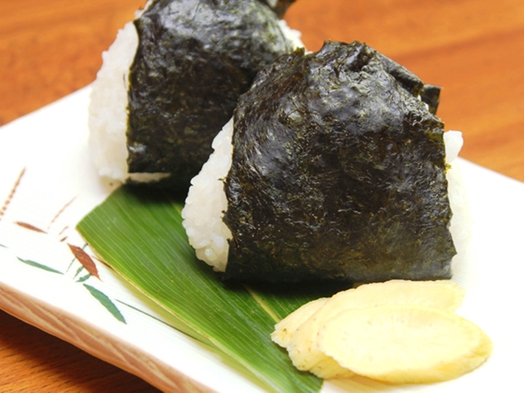 【1泊3食付き】スローフードな夕食♪昼食のおにぎり付☆戸隠散策にオススメ♪＜1泊2食＋おにぎり＞